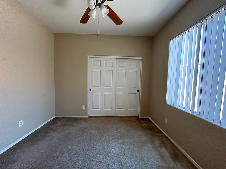 3869 S Coach House Dr — Photo 15