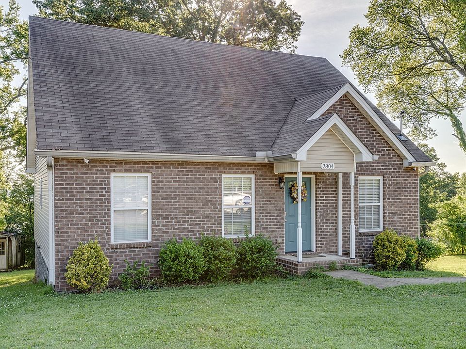1st image of 2804 Oakwood Ave
