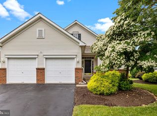 31 Blue Flax Ln, Langhorne, PA 19047
