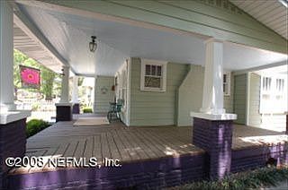 4th image of 1047 Lark St
