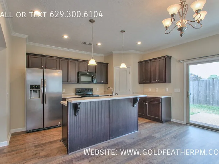 126 Trenton Ln — Photo 9