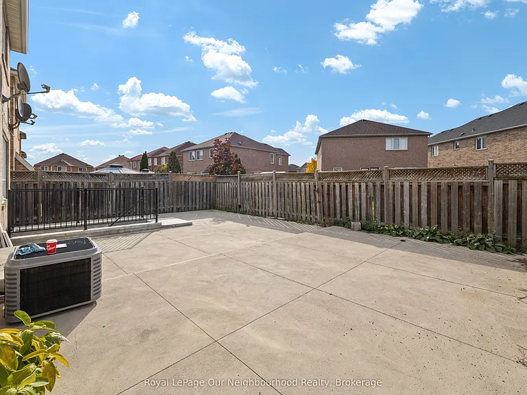 206 Sunny Meadow Blvd #BASEMENT — Photo 22