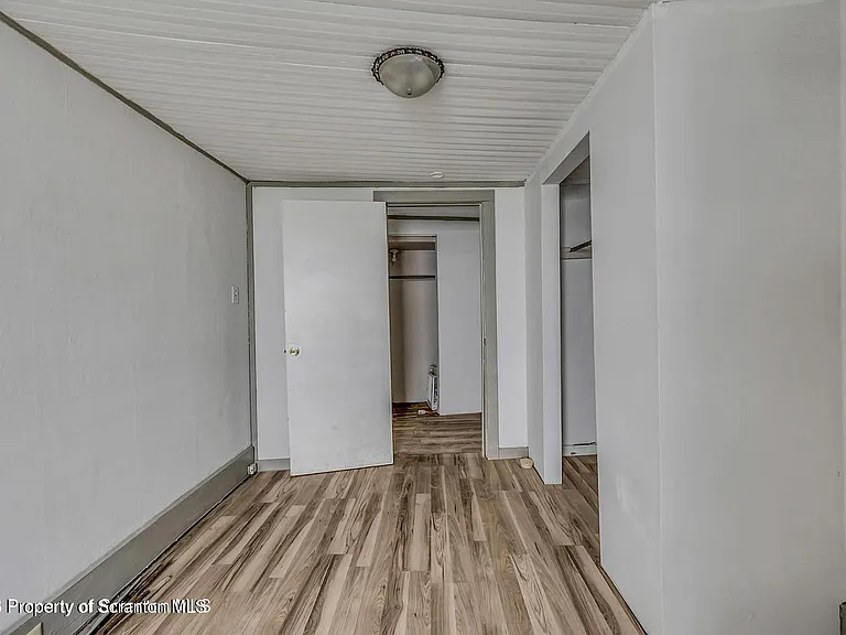 1200 Main St — Photo 21