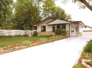 4507 Chelsea Ave, Lisle, IL 60532