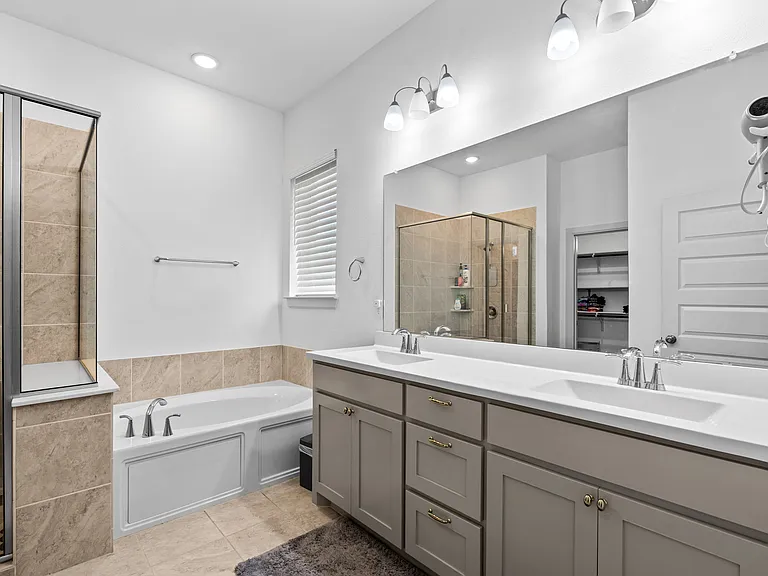 4315 Smokey Quartz Ln — Photo 38
