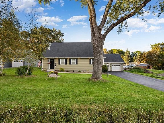 3rd image of 46 Beechwood Rd