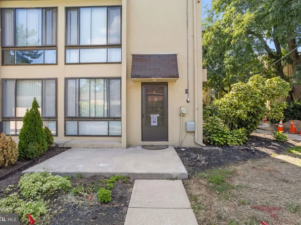 100 E Glenolden Ave APT S6, Glenolden, PA 19036