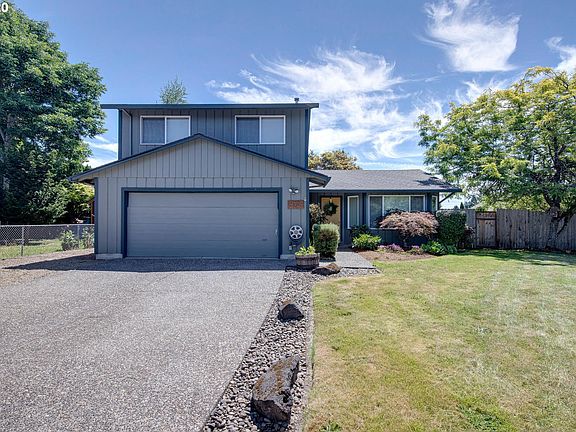 3rd image of 170 NE 38th Ave