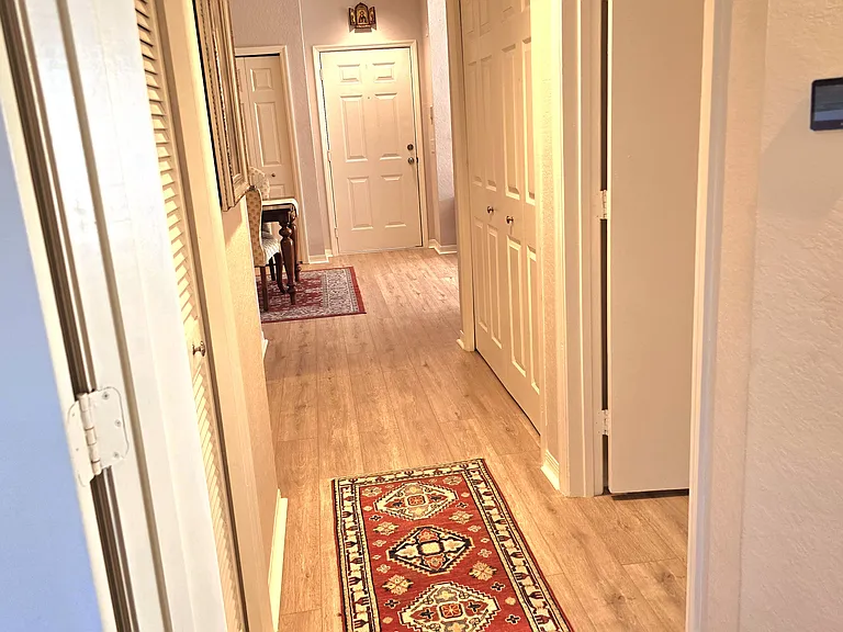 5152 Northridge Rd #205 — Photo 40