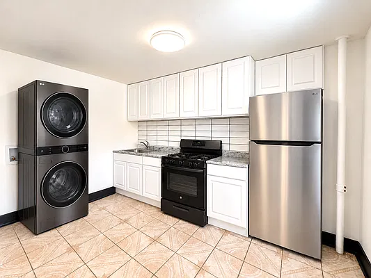 Kitchen, photo 1