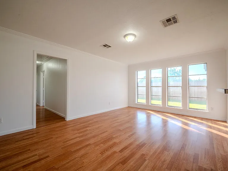 1102 Crosby Dayton Rd — Photo 15