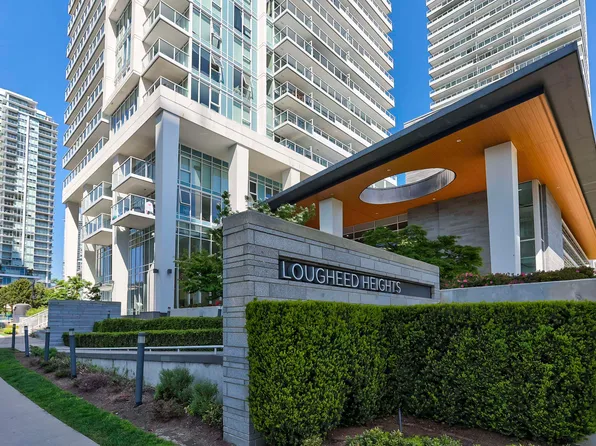 657 Whiting Way #2409, Coquitlam, BC V3J 0J6