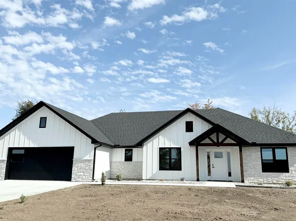 2630 James Ln, Sedalia, MO 65301