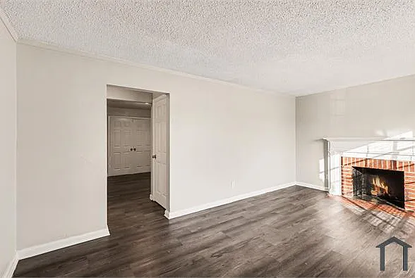 6230 Agnes Ave — Photo 3