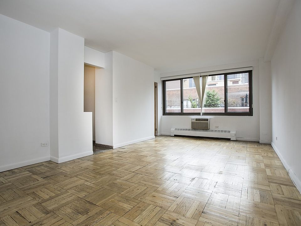 1st image of 420 E 64th St APT W12b