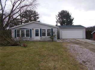 530 Center Hill Rd, Pittsburgh, PA 15239