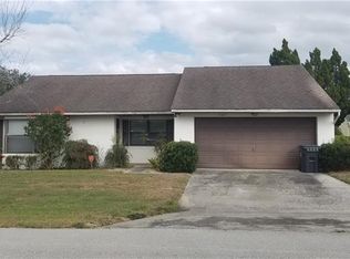 360 Grove Cir, Avon Park, FL 33825