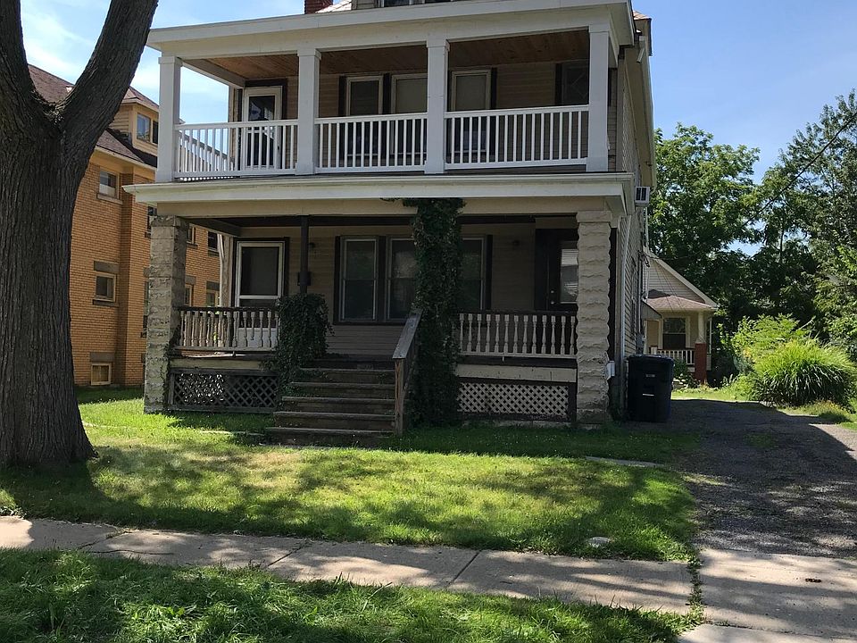 1st image of 2670 E 124th St