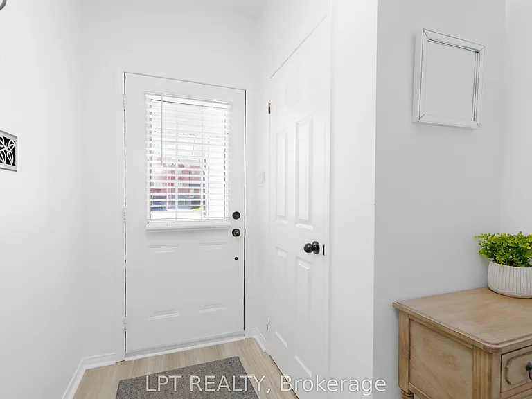 25 Hattie Ct — Photo 7