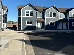 413 W Cheyenne Dr, Evanston, WY 82930