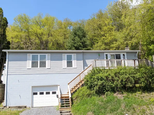 425 W 4th St, Lock Haven, PA 17745