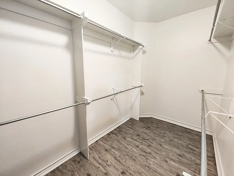 2215 Quitman Ave — Photo 17