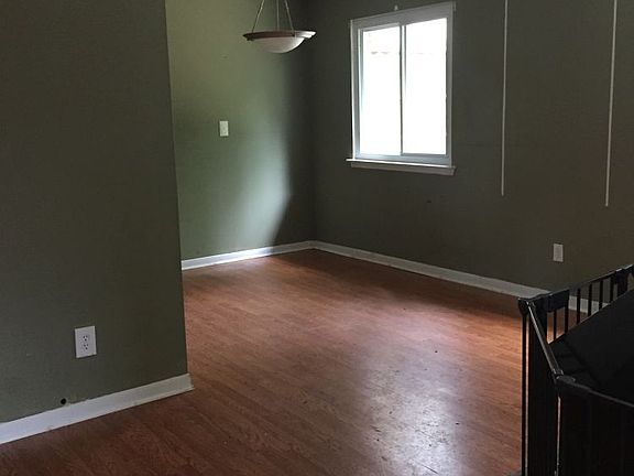 5th image of 22535 Ashley Dr