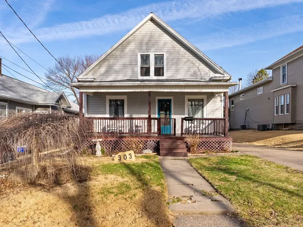 303 Burnside Ave, Muscatine, IA 52761