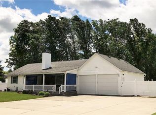 434 Chicora Rd, Lewiston, NY 14092