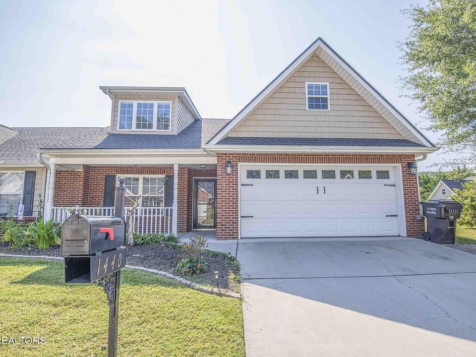 1st image of 1440 Hazelgreen Way