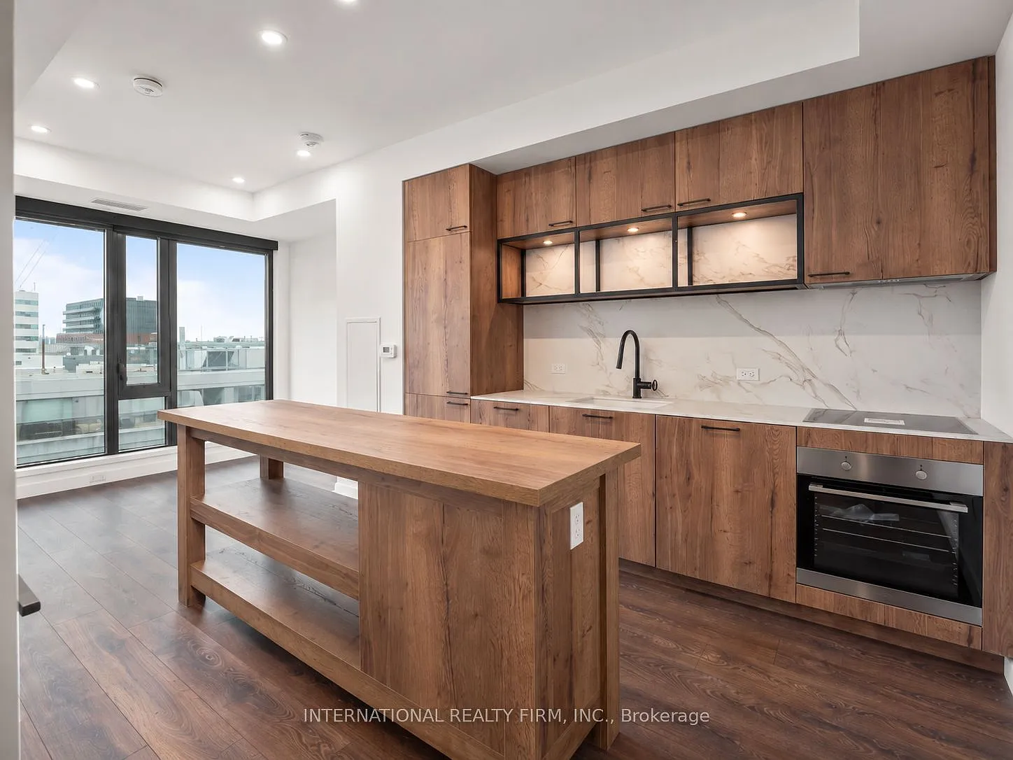The Waterworks Residences — Photo 1