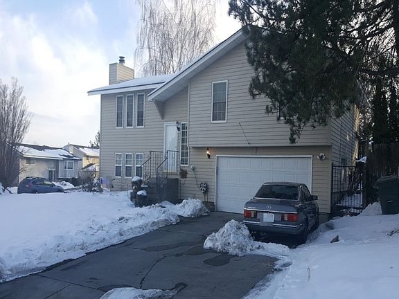 2nd image of 155 Canyon St