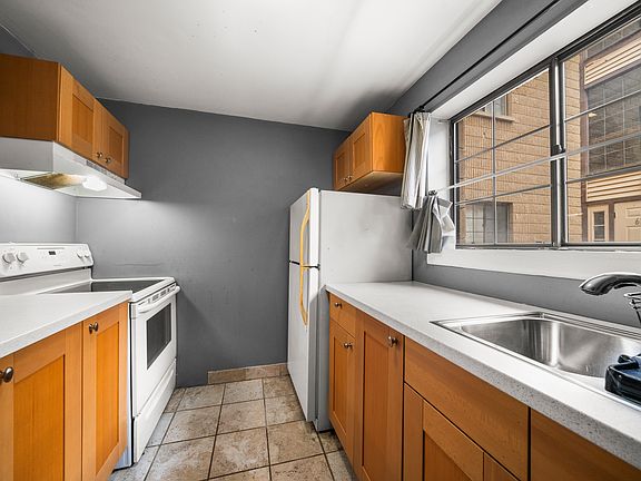 3rd image of 42 N Main St APT 50