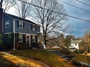 11701 Leona St, Silver Spring, MD 20902