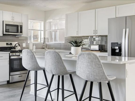 4th image of 9620 San Gabriel Rd NE