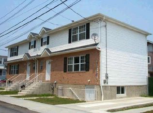 57 Neptune St, Staten Island, NY 10306