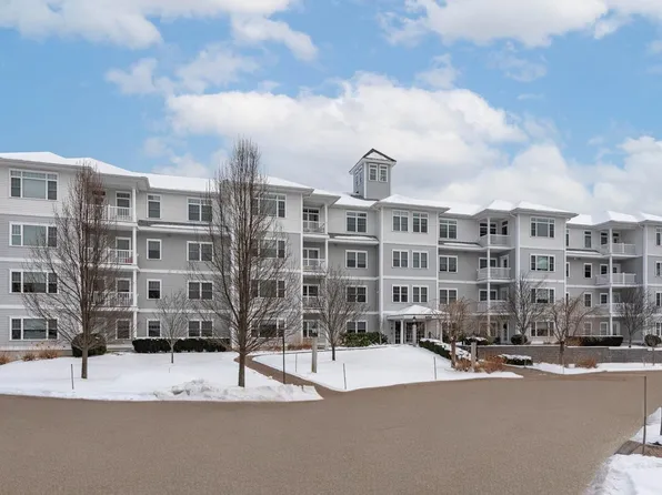 6 Sterling Hill Lane #614, Exeter, NH 03833