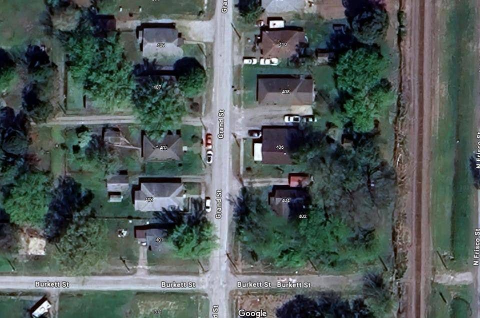 2nd image of 402 Grand St