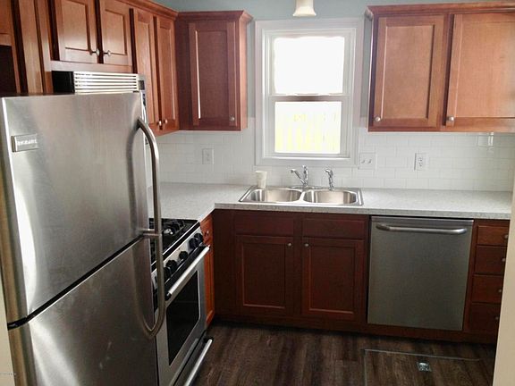 2nd image of 3032 Carmel Ave SW
