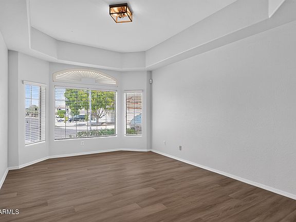 5th image of 9001 S 7TH Drive