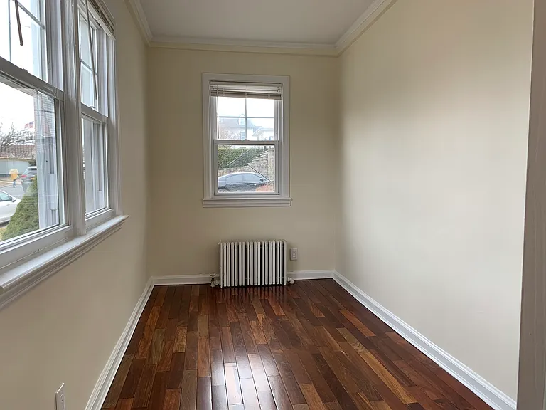 24 Hall Ave — Photo 24