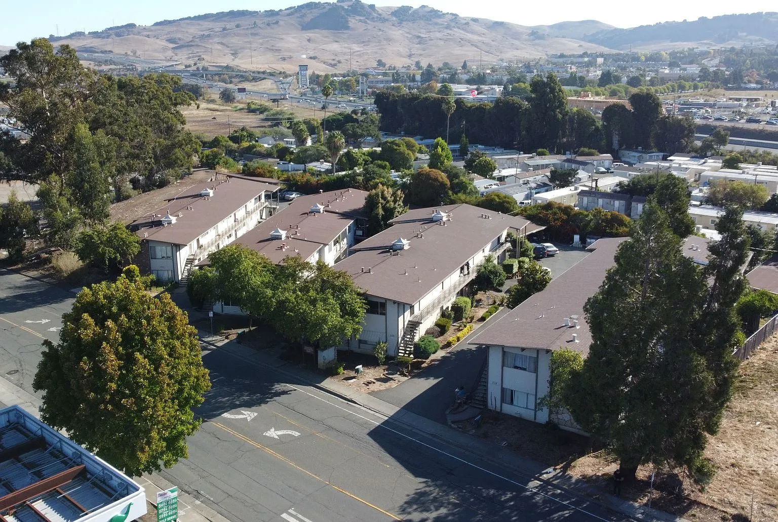 510 Fairgrounds Dr — Photo 1