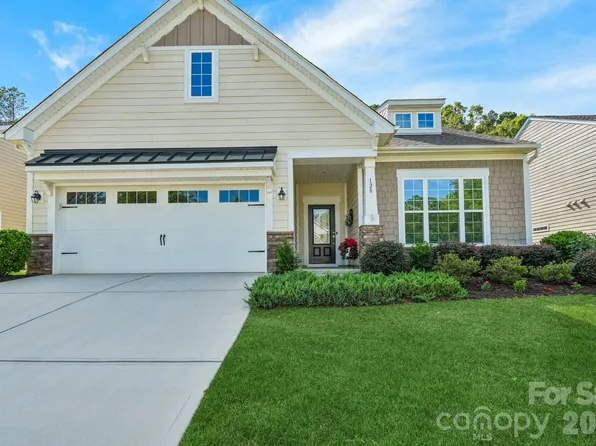 128 Van Gogh Trl, Mount Holly, NC 28120