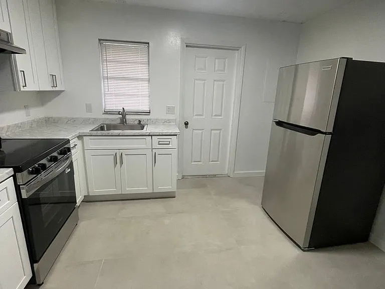 308 Pleasant Grove Rd — Photo 2
