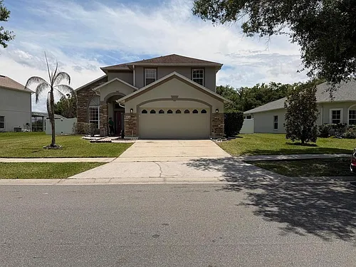 2418 Huron Cir Photo 1