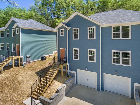 2nd image of 1056 E Elmwood Dr