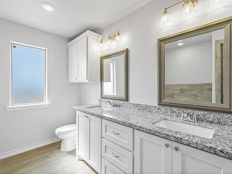 8907 N County Road 3200 — Photo 3