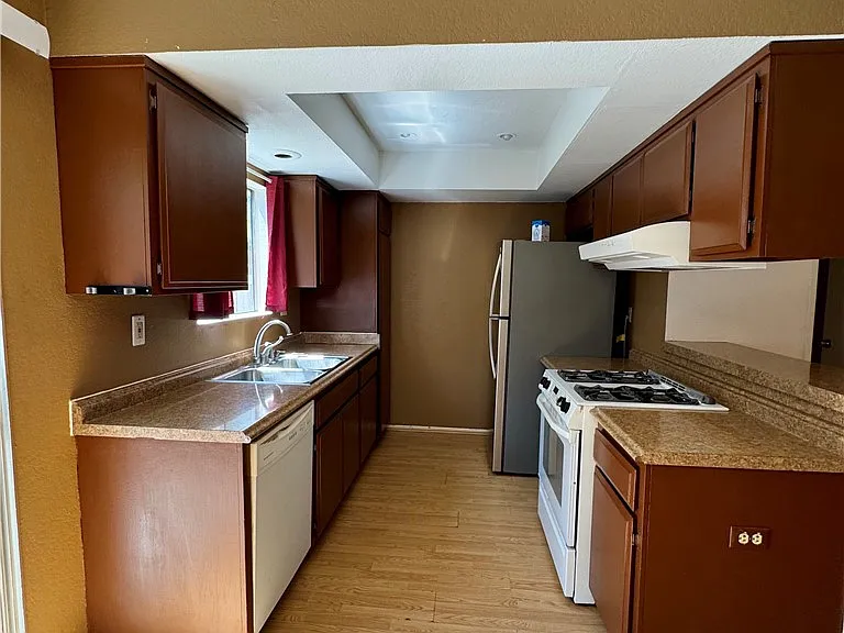 1231 Hillandale Ave #10 — Photo 13