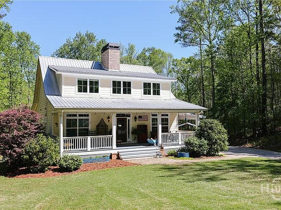 2nd image of 215 Hanover Drive