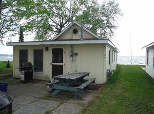 7793 E Houghton Lake Dr #D, Houghton Lake, MI 48629